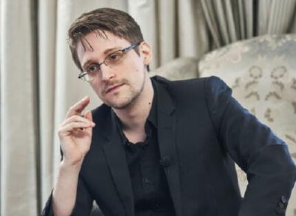 エドワード・スノーデン氏