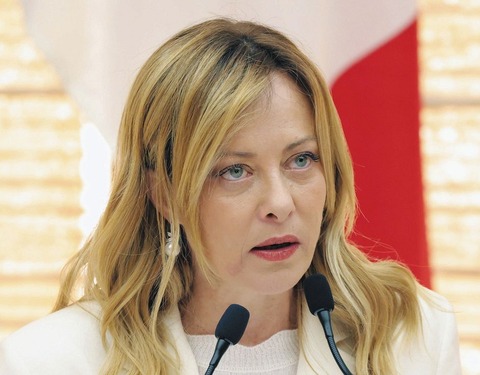 メローニ首相