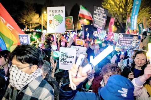 全国150カ所で反戦デモ