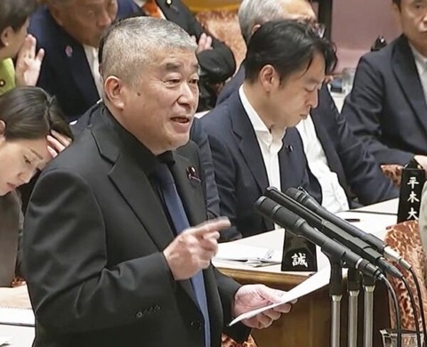 伊勢崎賢治