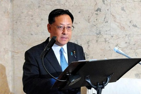 関文科相 議員会館で政治資金パーティー開催