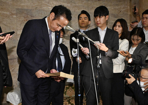 簗和生農相「道路予算カット」発言を撤回して謝罪