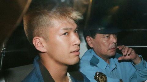 _111273399_hi058991417