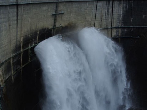 P8241233