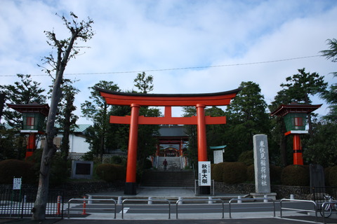 東伏見神社