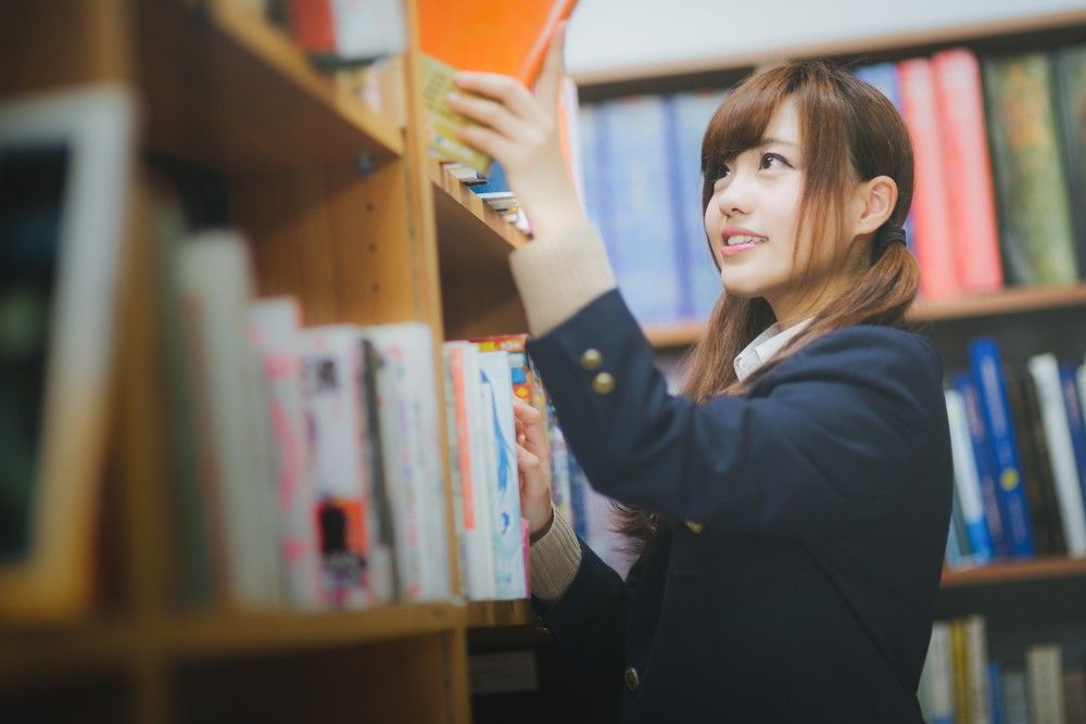 本を『読む人』と『読まない人』で格差が広がっているらしい。 今、就労移行支援事業所の代表。元ブックオフアメリカ店長のブログ 本を『読む人』と『読まない人』で格差が広がっているらしい。 今、就労移行支援事業所の代表。元ブックオフアメリカ店長のブログ