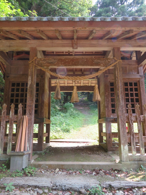 上一宮大栗神社山門