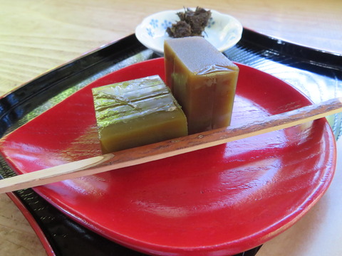 新宮煎茶ようかんと新宮ほうじ茶ようかん＆お茶の葉の佃煮