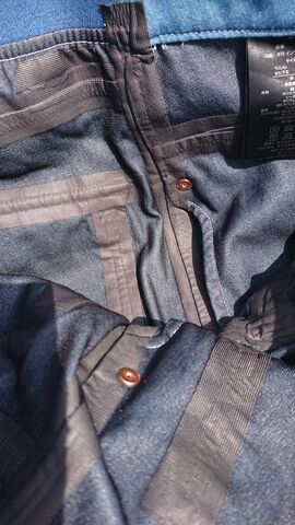 ワークマンの4d防水ストレッチデニムパンツで雨の日の釣りも楽々 ルアーフィッシングジャーナル