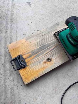 C5CCF804-7826-4EEB-A0F3-B38E4ACB2533