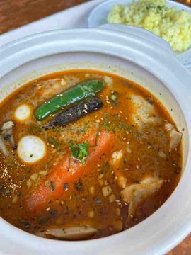 D8ABC5FF-7094-4E22-806A-B0E902CD3800