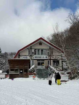 F12855A9-B925-42B1-9A3D-21E705BDAE63