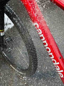 2779E1A5-C864-4A38-A41F-EDDD8840C411