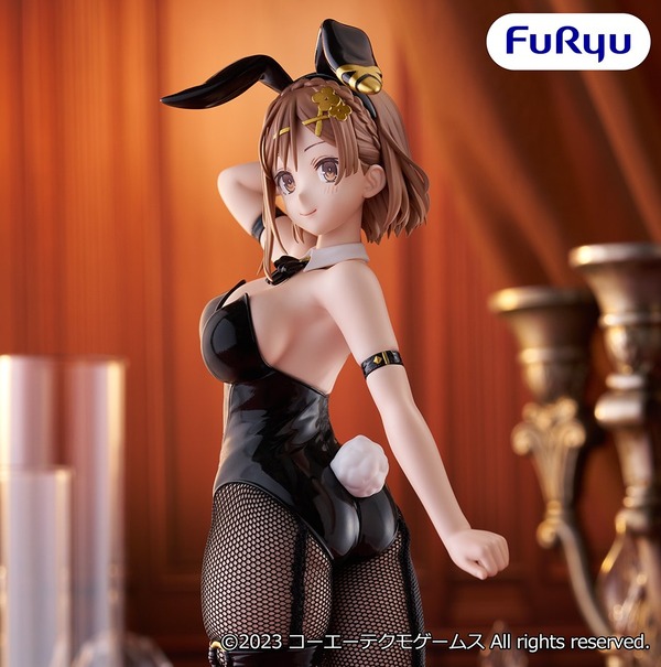 【画像】ライザさん、ついにバニーガールフィギュアが登場する。脚がエロすぎだろ