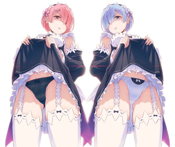 【画像】 スカートをたくし上げてパンツを見せてるときの女の子の表情の最適解は？