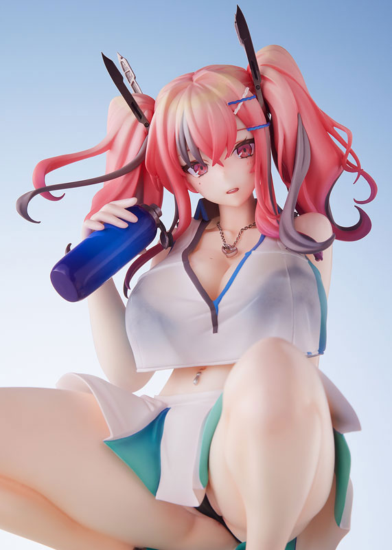 FIGURE-138686_04