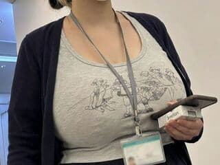 【画像】会社に超 爆 乳いたから写真撮ってきたwwwwwwwwwww