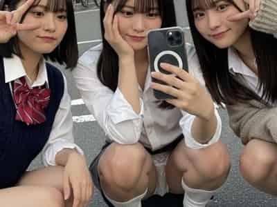 【画像】 夕方の田舎の駅前、JKでごった返す…