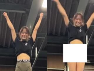 チアリーディングの練習で食い込んでマンスジがくっきりしてしまう