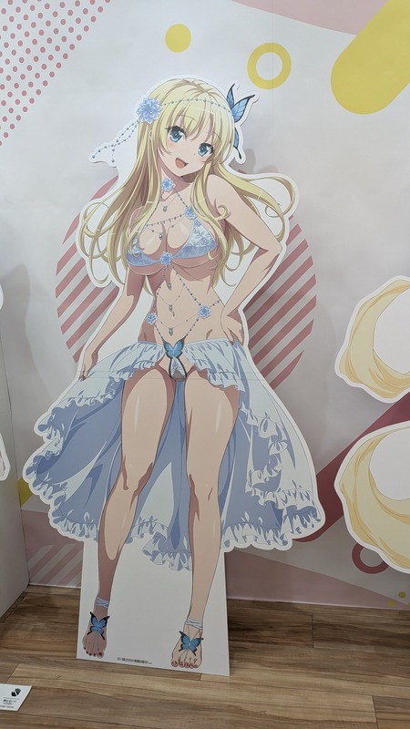 『はがない』とかいう平成アニメのヒロイン、令和にとんでもなくドスケベな格好をさせられる