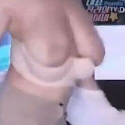 【動画】このエ□番組、やりすぎｗｗ激しいダンスでお●ぱいポロリを放送！！