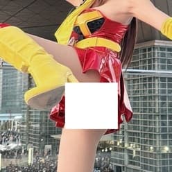 かえるちゃんが冬のコミケでパ●チラ事故