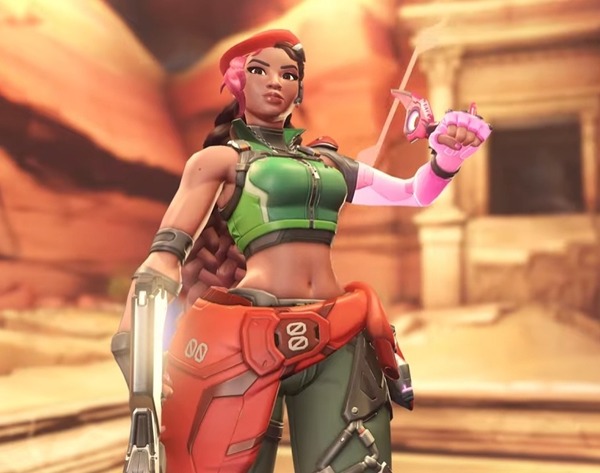 【画像】『オーバーウォッチ』の新キャラ「シエラ」がエッチすぎるのアイキャッチ画像