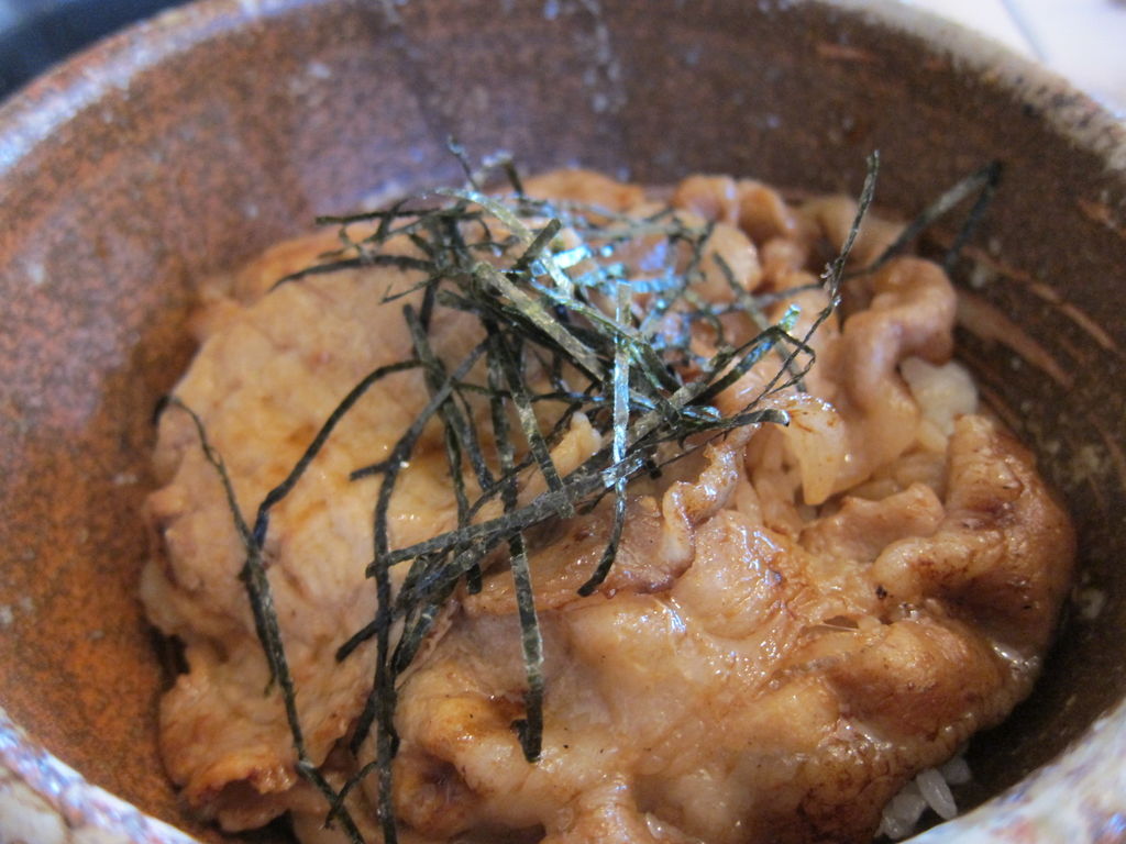 楽豚 豚丼 伊賀市 ちょっと食い意地 張ってます 楽豚 豚丼 伊賀市 ちょっと食い意地 張ってます