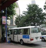 関東病院のバス