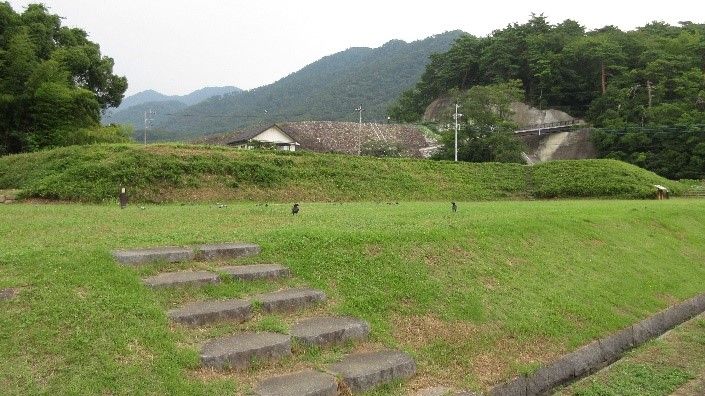 甲州街道と佐久平みち その3 躑躅ヶ崎館跡を散策 釣り師ジュンチャンのブログ 甲州街道と佐久平みち その3 躑躅ヶ崎館跡を散策 釣り師ジュンチャンのブログ