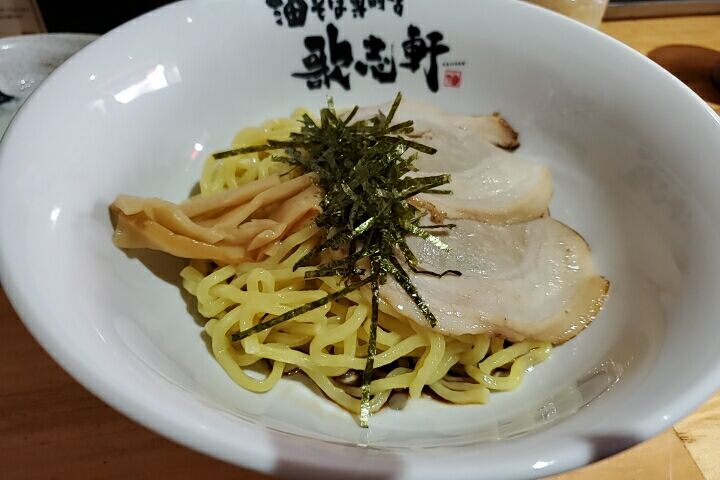 今日のお昼ご飯 歌志軒 熱田神宮駅前店 Hozulog 食べ歩き 今日のお昼ご飯 歌志軒 熱田神宮駅前店 Hozulog 食べ歩き