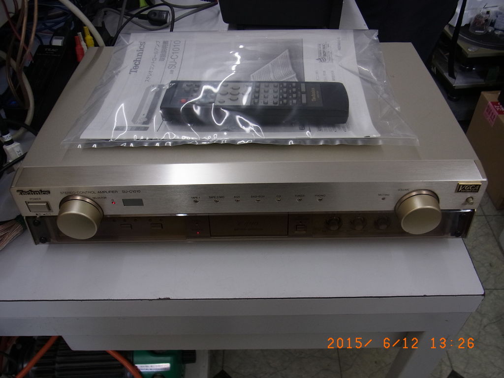 動作品テクニクス SU-C1010 プリアンプ リモコン付き半ジャンク