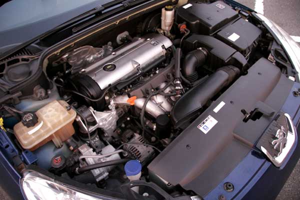 プジョー407 エンジンルームから異音が 認定中古車 Com Experience Report