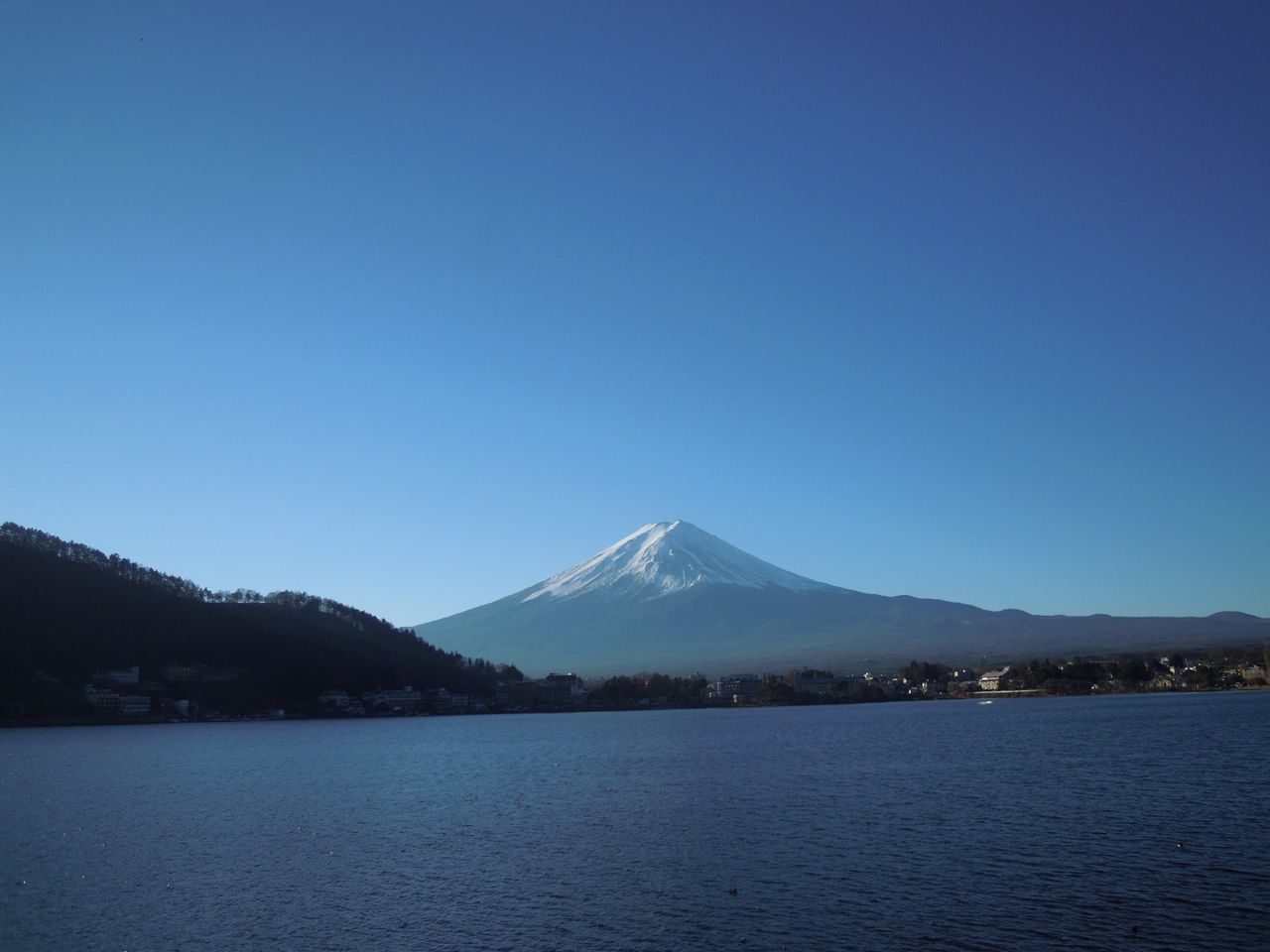 12月11日 9日 快晴の空と富士 ３６５日毎日富士山