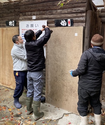 AAAB659F-E983-4358-AA34-FDBDA421907E