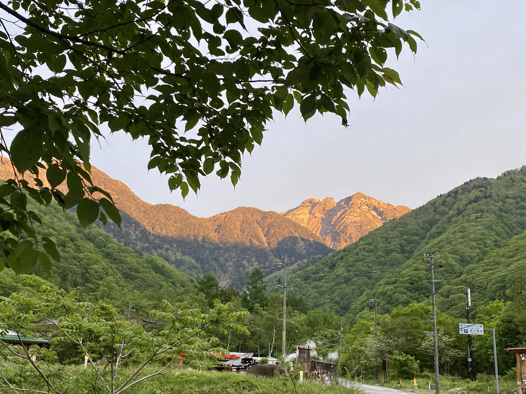 41F124B6-7C9C-472B-968C-47E0793CF4B3