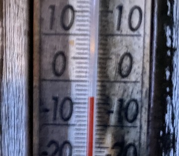 B9DC24BE-0FF8-4CBF-8F5E-48D27B32797E