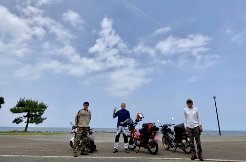 05BEDB32-D105-41CA-A32F-F2F5E73E66FB