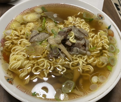 E475DEB8-BA4B-4E8E-9BBB-80E7477B6027