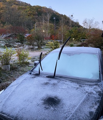 E2CB176B-8D03-42FA-8B4D-F07D82CC82ED