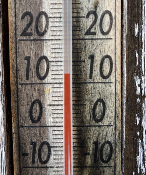 D8915D9F-489B-46FE-A9F5-CBF2660D3CAA