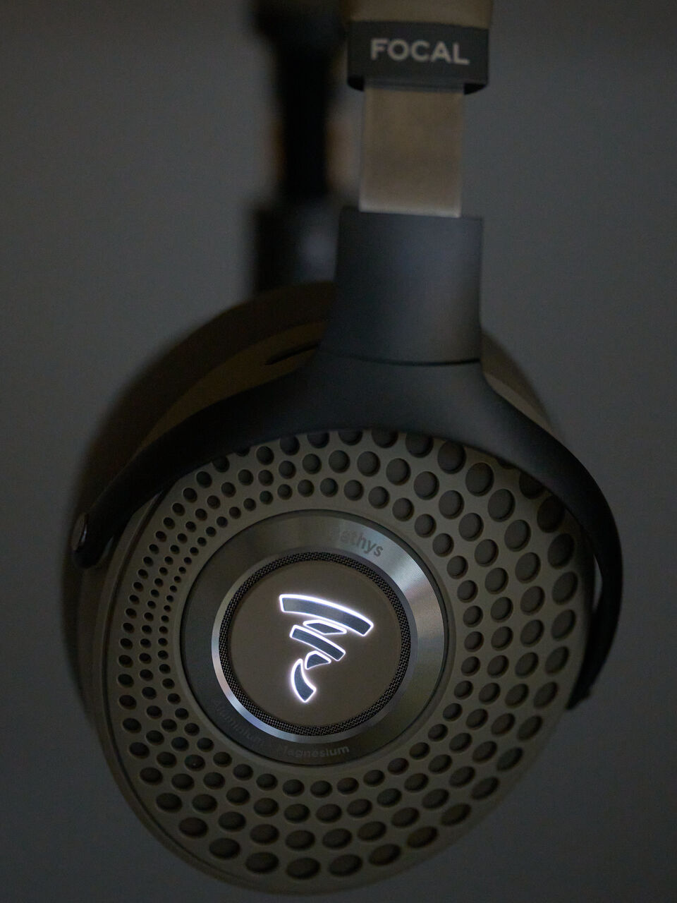 Focal Bathys あるいは最高峰のBTヘッドホン : iノススメ Focal Bathys あるいは最高峰のBTヘッドホン : iノススメ