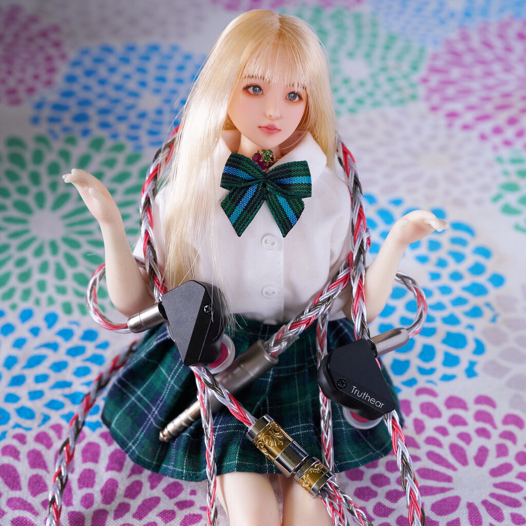 Truthear HEXA は文句のつけようがないレファレンスイヤホン : i Truthear HEXA は文句のつけようがないレファレンスイヤホン : i