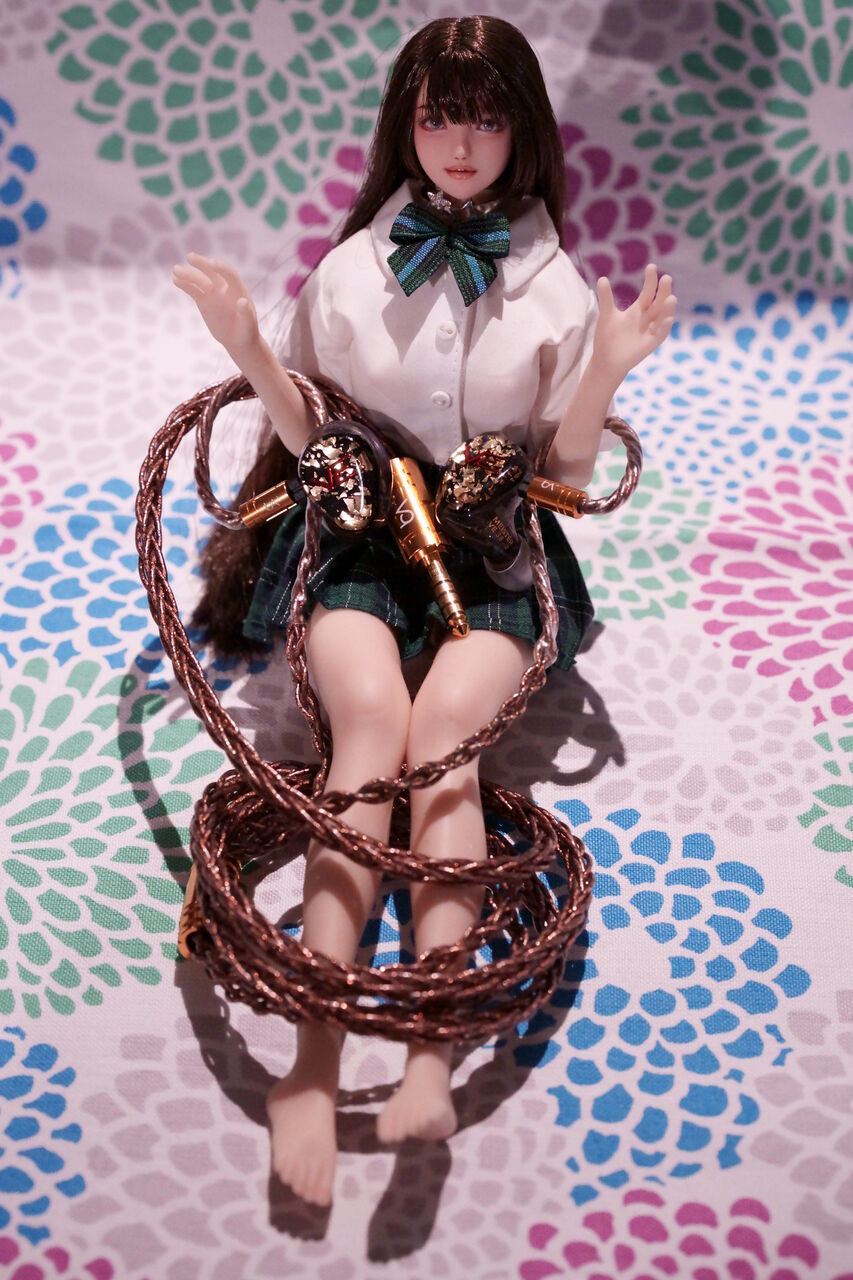 有線イヤホン稼働率とドール7姉妹 III. Vision Ears Meister : iノススメ