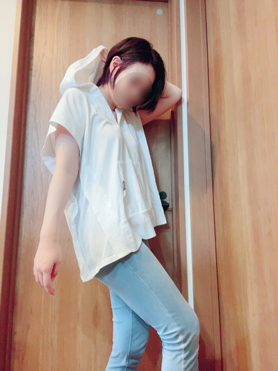 38A01568-F49F-42AA-B706-4099D2ADF16C