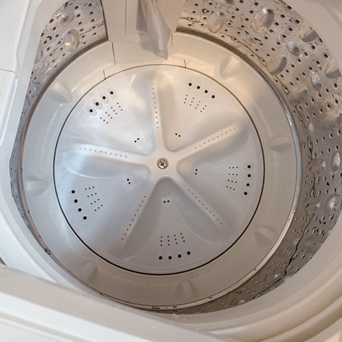 D68037DC-4D5E-47B2-A242-9A9FEDAE60FF