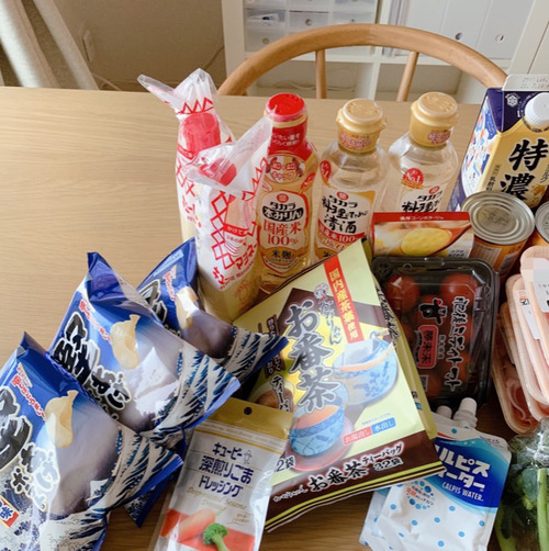 FD7A6B7B-9618-482C-861D-A2905C7AAADC