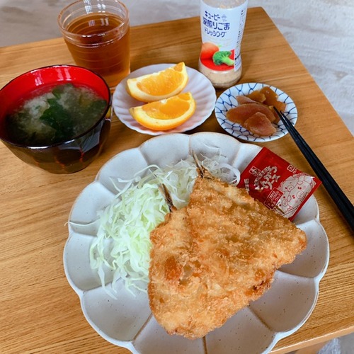 C8E07EC7-7BC2-4830-97D2-F59083193B54