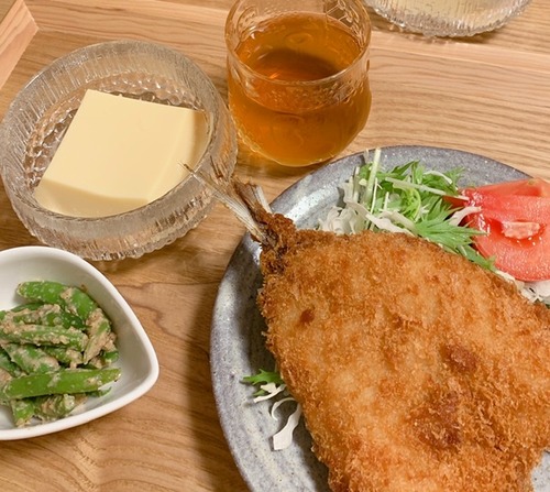 4765DF23-E8B3-4869-AEF2-4640937D519B