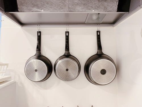 EFB86E9B-7204-49C6-9472-A27226FF6D2C